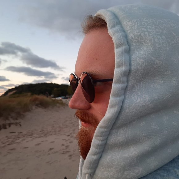 Meet the Posher Other - Meet your Posher, Chris